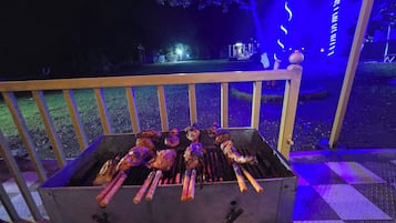 Área de parrillas y picnic