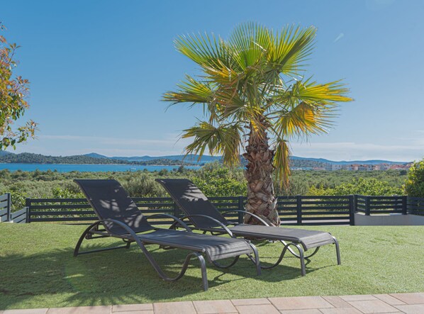 Villa (Four-Bedroom Villa With Pool) | Extérieur