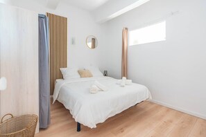 2 室のベッドルーム、WiFi、ベッドシーツ