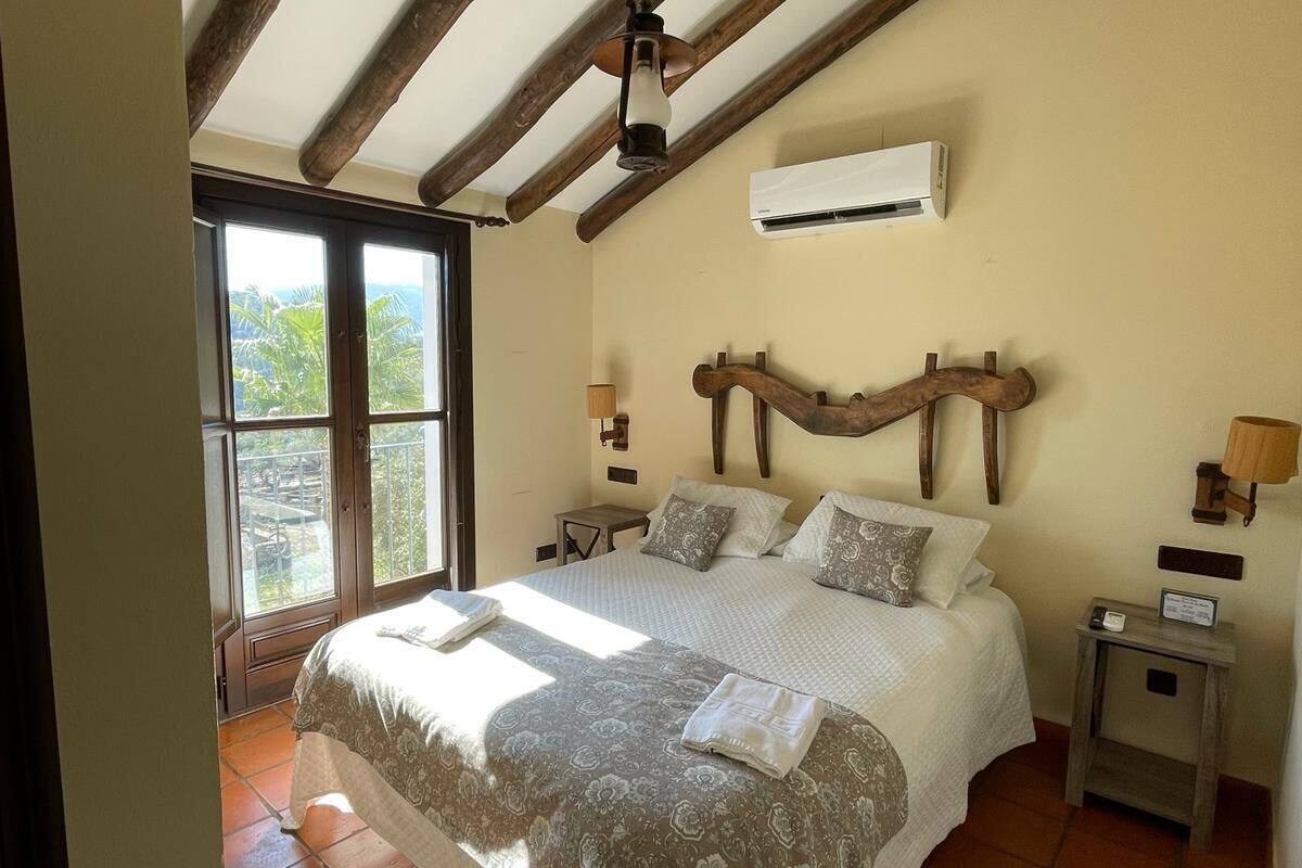 Habitación Confort con 1 cama matrimonial o 2 individuales, vista a la ciudad | 1 habitación y wifi gratis