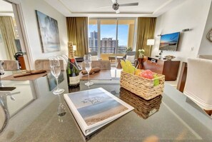 Interior - 2B Beachfront condo! Pool! Games! 15 mins to PBI! (Riviera Beach)