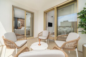 4 makuuhuonetta, silitysrauta/-lauta, Wi-Fi, vuodevaatteet