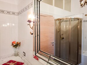 Haartrockner, Handtücher