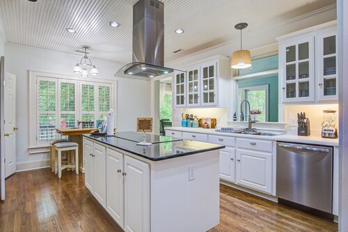 Hidden Oasis home with game room, saltwater pool and fire pit