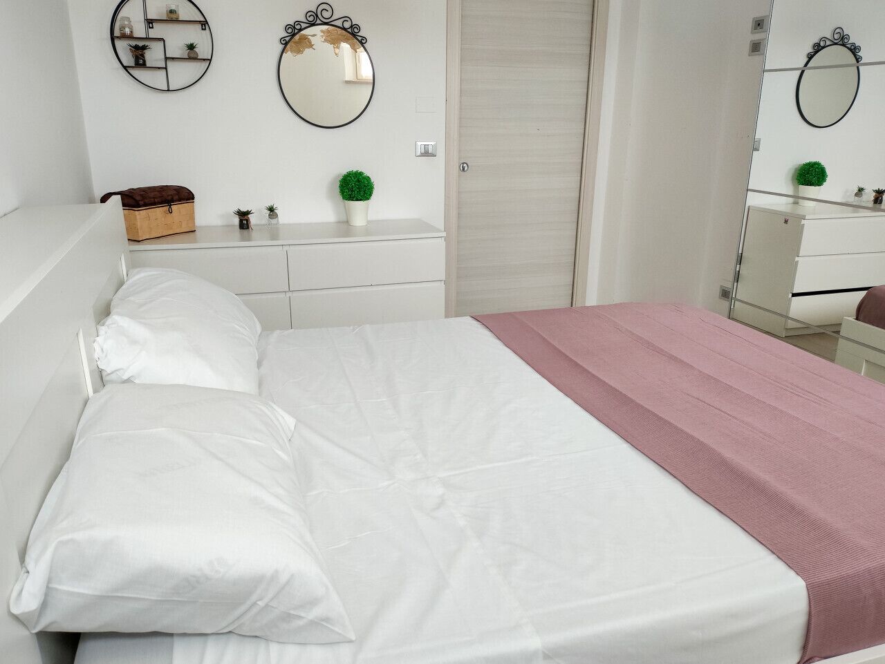 1 chambre, Wi-Fi gratuit, draps fournis