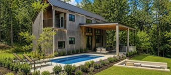 65 Acres: Secluded 'Avian Acres' Cabin w/ Pool!