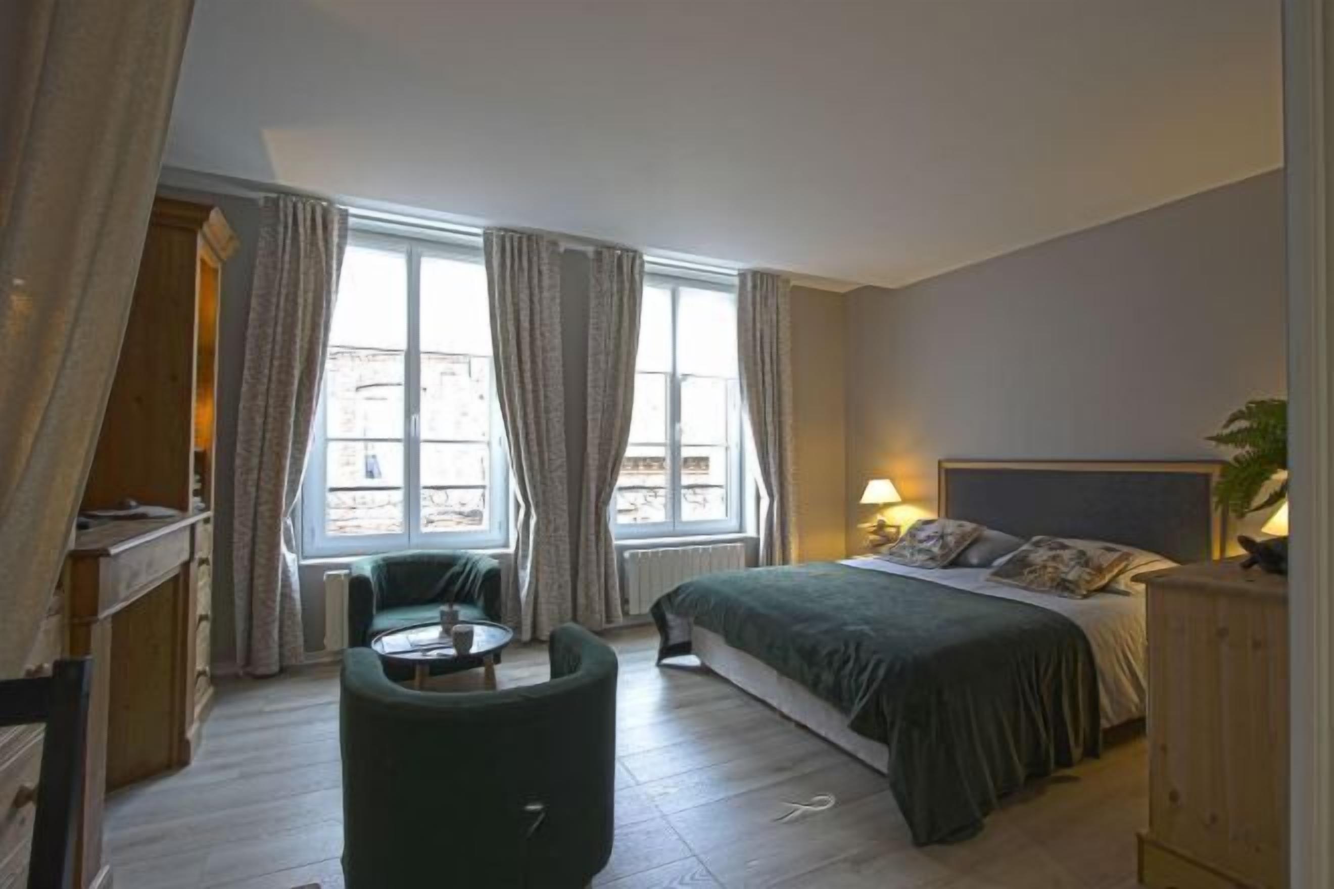 Chambres insonorisées, lits bébé