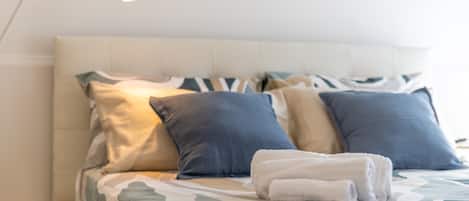 2 chambres, fer et planche Ă repasser, Wi-Fi gratuit, draps fournis