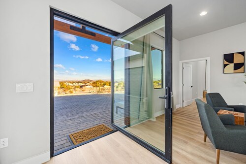 Charming 3-bedroom house in wonderful Tucson with stunning views all around