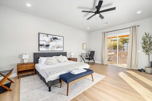 3 bedrooms, desk, iron/ironing board, WiFi