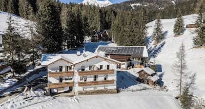 Apartment 'ObermĂŒllerhof 2' with Mountain View, Shared Garden and Wi-Fi