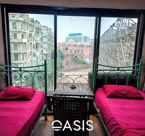 Deluxe dubbelrum eller tvåbäddsrum - utsikt mot staden | Utsikt från rummet