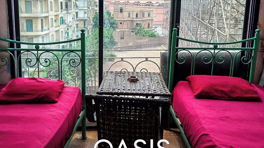 OASIS Hotel Downtown