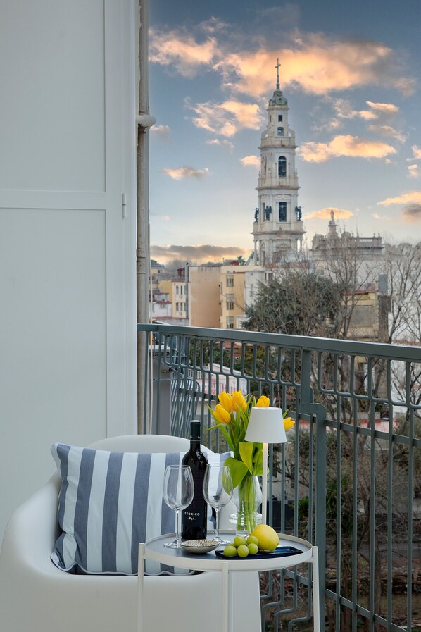 Outdoor dining - Apartment 'Farella' with Mountain View, Wi-Fi and Air Conditioning (Pompei)