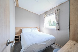 2 camere, con stile personalizzato, con arredamento individuale