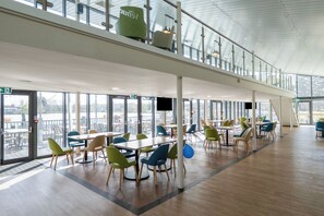 Dining - Moonlit Skylight Lodge - Billing Aquadrome (Northampton)