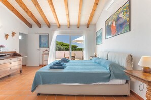 3 soverom, strykejern/-brett, wi-fi (inkludert) og sengetøy