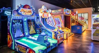 Brookside Bliss - Billing Aquadrome