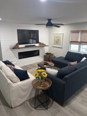 Fernseher, DVD-Player