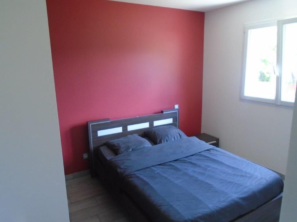 4 slaapkamers, reisbedje, gratis wifi, beddengoed