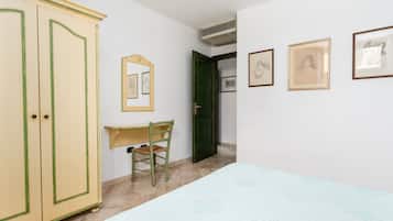 2 camere, ferro/asse da stiro, Wi-Fi gratuito, lenzuola