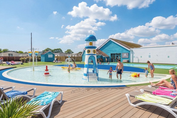 Cottage | Pool | Indoor pool, outdoor pool
