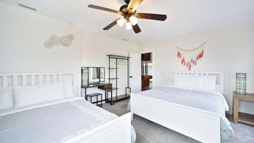 5 Schlafzimmer, Bügeleisen/Bügelbrett, WLAN, Bettwäsche