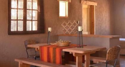 HOSTAL VALLE DE LA LUNA