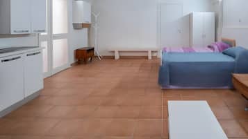 1 camera, Wi-Fi gratuito, lenzuola