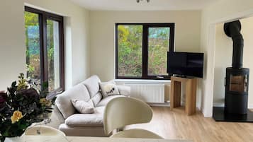 Cottage | Living area