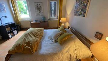 2 bedrooms, free WiFi