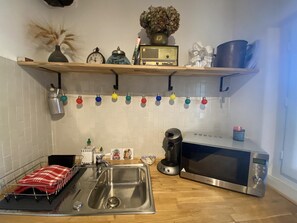 Fridge, microwave, dishwasher, high chair