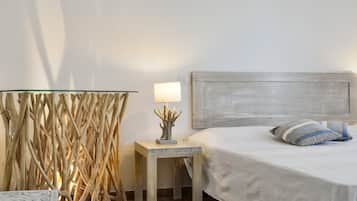 4 bedrooms, free WiFi, bed sheets