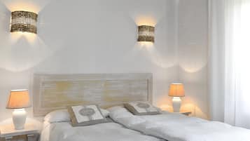 4 bedrooms, free WiFi, bed sheets