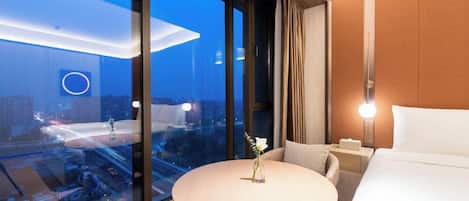 Kamar Single Superior, 1 Tempat Tidur King, Bebas Asap Rokok | Kedap suara, setrika/meja setrika, dan Wi-Fi gratis