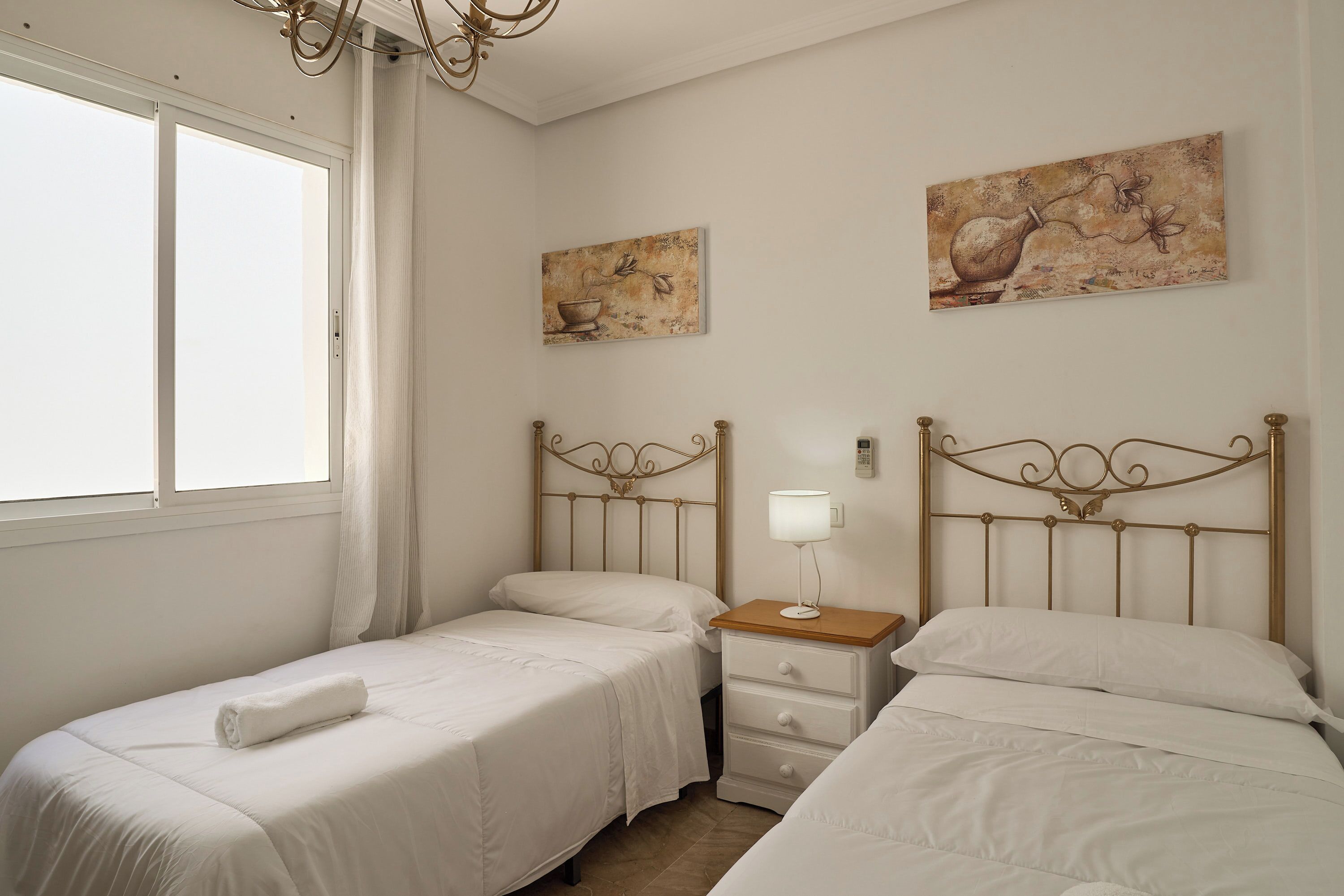 3 camere, ferro/asse da stiro, Wi-Fi gratuito, lenzuola