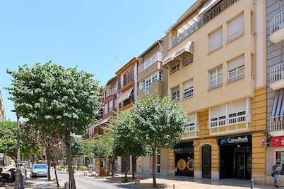 Apartment 'Apartamento 5 Caballeros' with Balcony, Wi-Fi and Air Conditioning