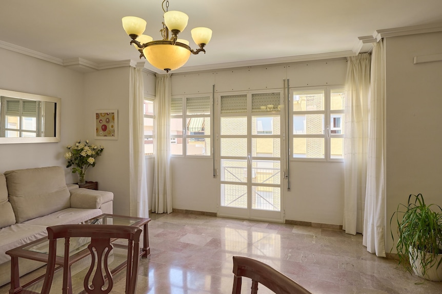 Apartamento 'Apartamento 5 Caballeros' Con Balcón, Wi-fi Y Aire Acondicionado - Puente Genil