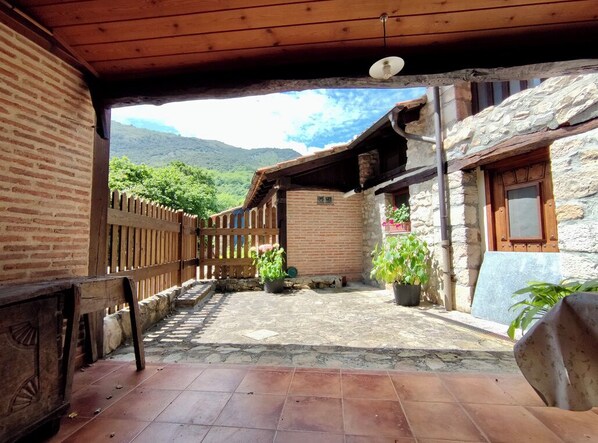 Property grounds - AR. La Tablá - 4 people.disconnect in Asturias in the middle of nature. (Alles)
