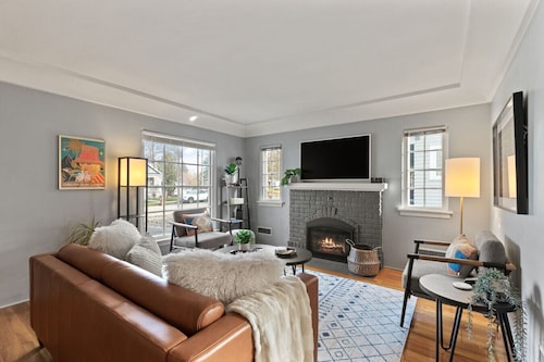 Cozy, near Manito Park|Gas Fireplace|Central location|Hospitals