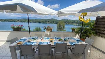 Ristorazione all'aperto