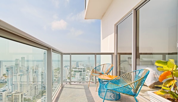 Appart'hôtel Deluxe, balcon, vue baie | Balcon