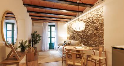 Ballesteries 34 - Holiday Apartment Rental Girona | Bravissimo