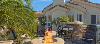 Spacious 4-bedroom house with WiFi, AC in lovely Mesa