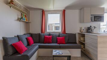 Televisie en een tafeltennistafel