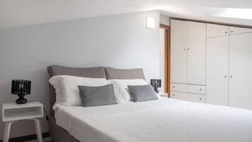 1 Schlafzimmer, BĂŒgeleisen/BĂŒgelbrett, kostenloses WLAN, BettwĂ€sche