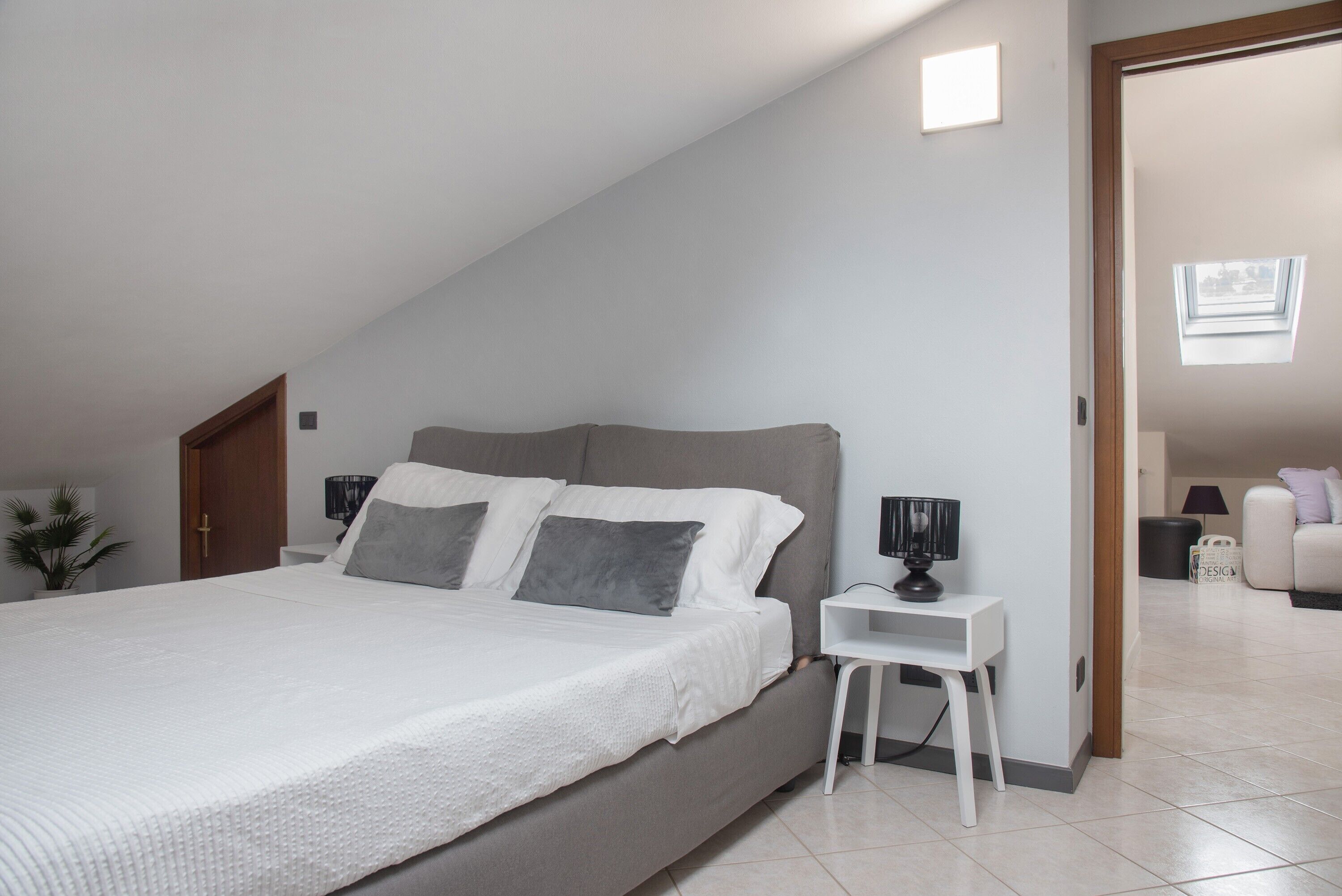 1 chambre, fer et planche à repasser, Wi-Fi gratuit, draps fournis