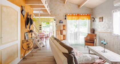 Charming Gîte Egaux De Chambon with Shared Pool, Wi-Fi, and Air Conditioning