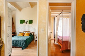 3 makuuhuonetta, silitysrauta/-lauta, ilmainen Wi-Fi