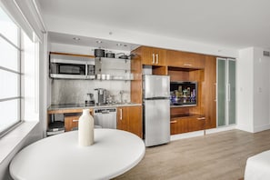 Microwave, stovetop, dishwasher